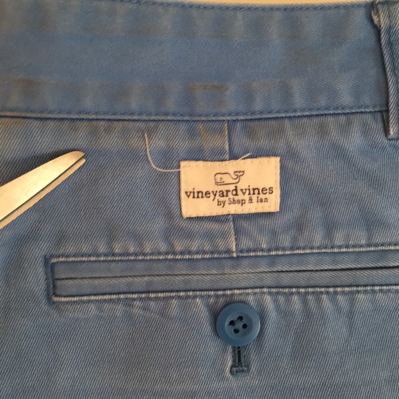 LAX 🥍 Vineyard Vines Boys 16 Shorts - Picture 4 of 6